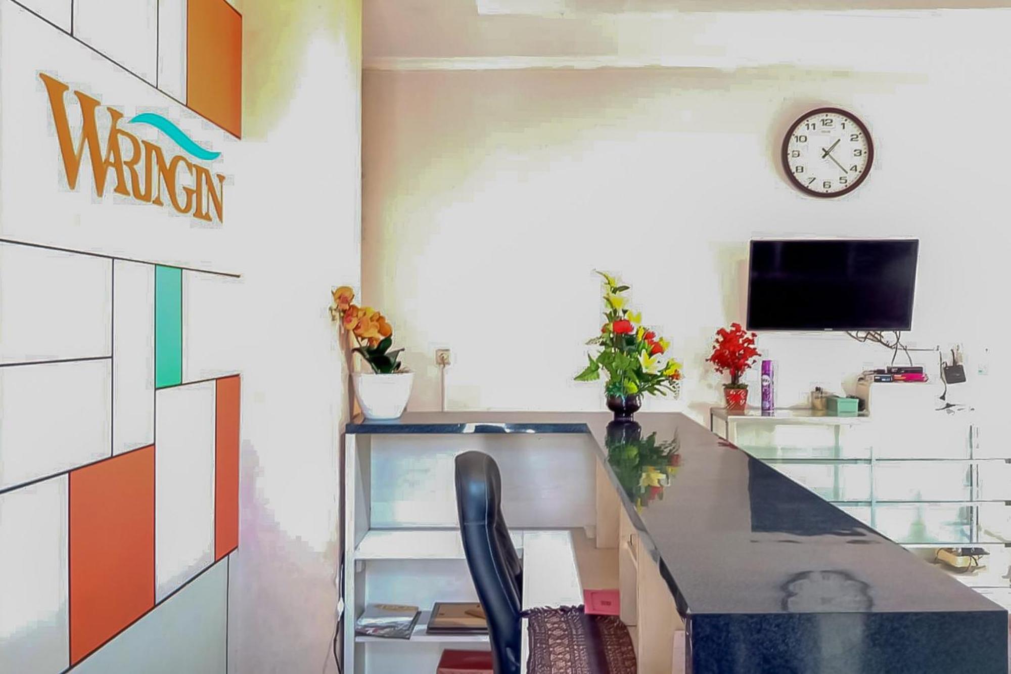 Waringin Guest House Tegal Mitra Reddoorz Экстерьер фото